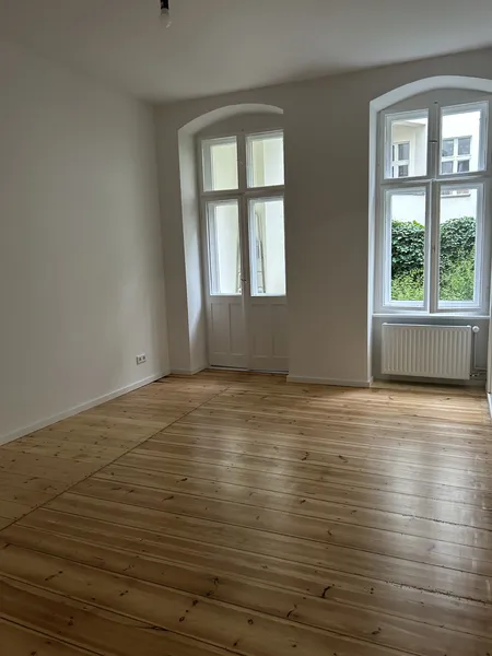 Sanierte 1-Zimmer-Wohnung mit Terrasse und ruhigem Innenhofblick — photo 1